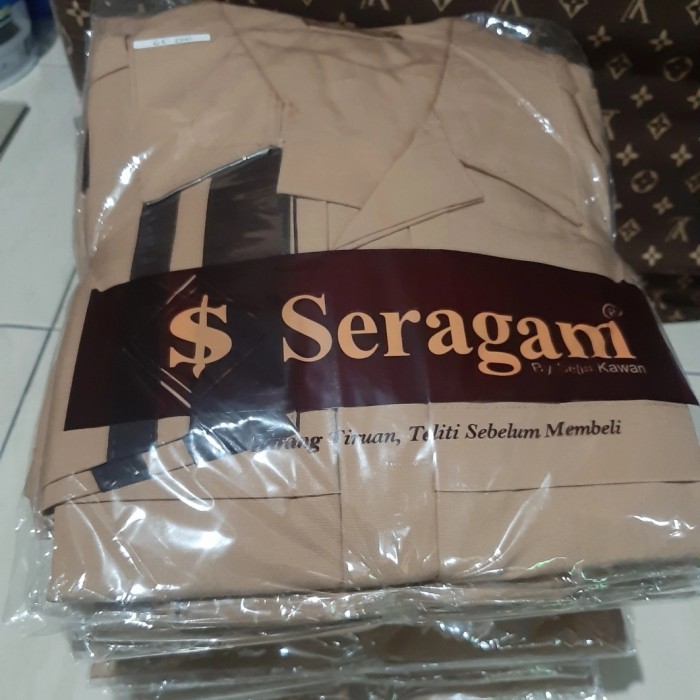 You are currently viewing Ekspor Baju Sekolah Indonesia